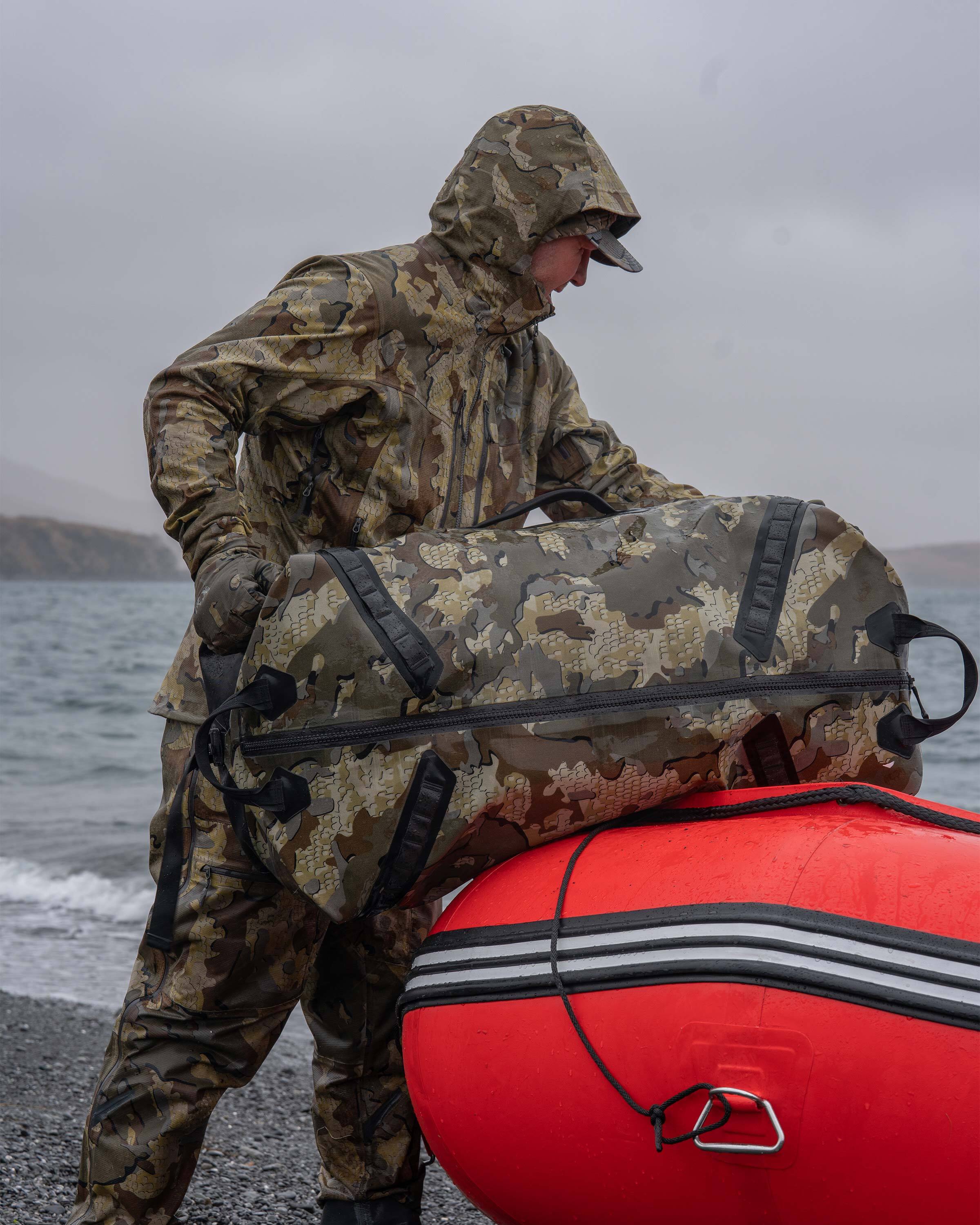 Kodiak 6600 Submersible Duffel | Verde - Image 15